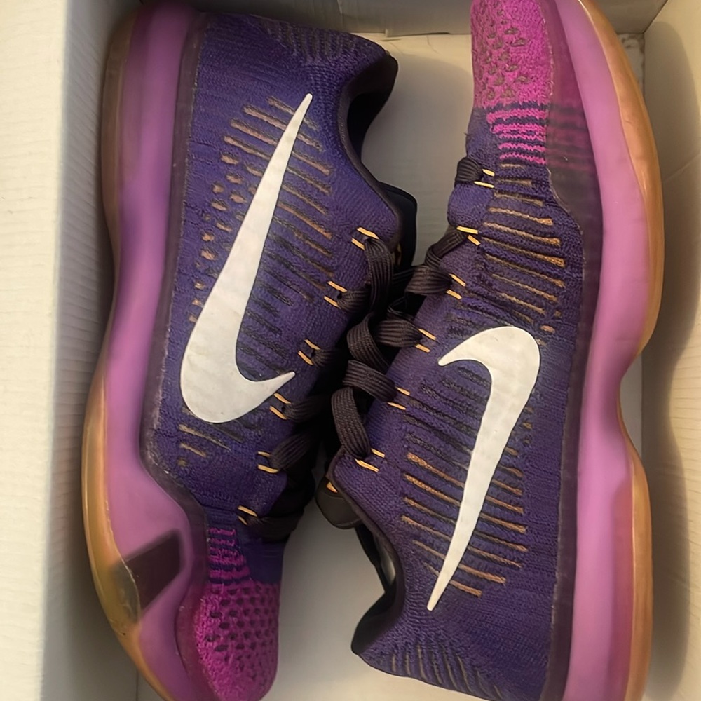 Nike Kobe elite size 9